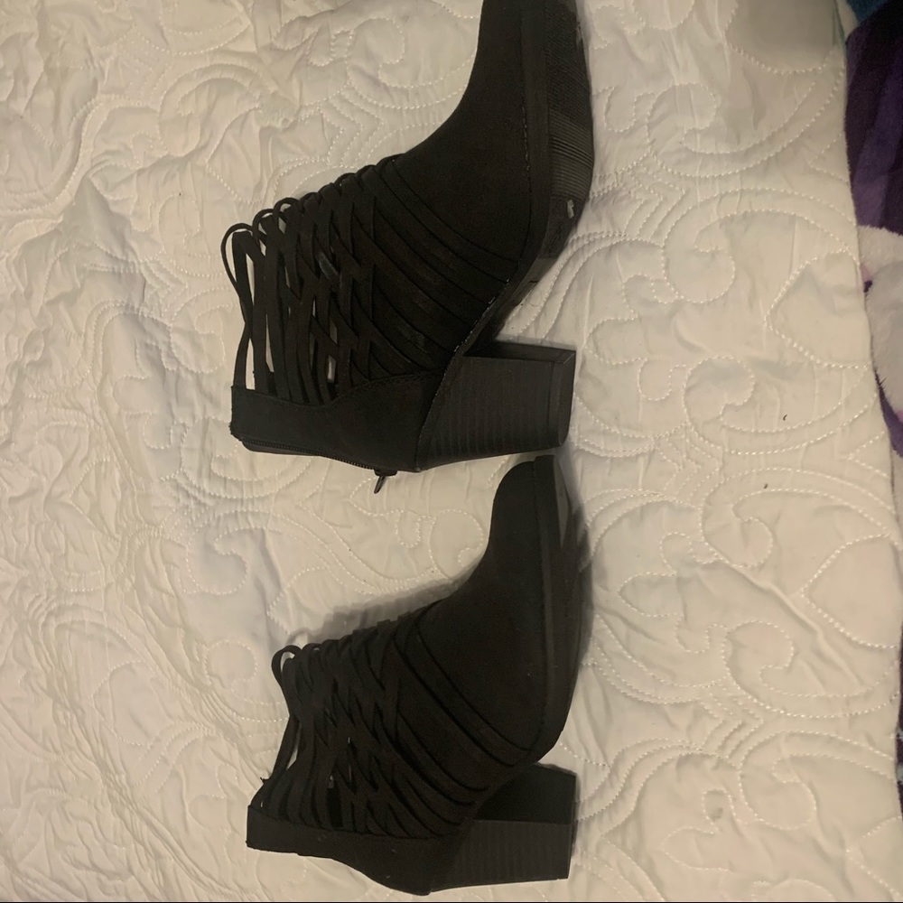 Ankle boots